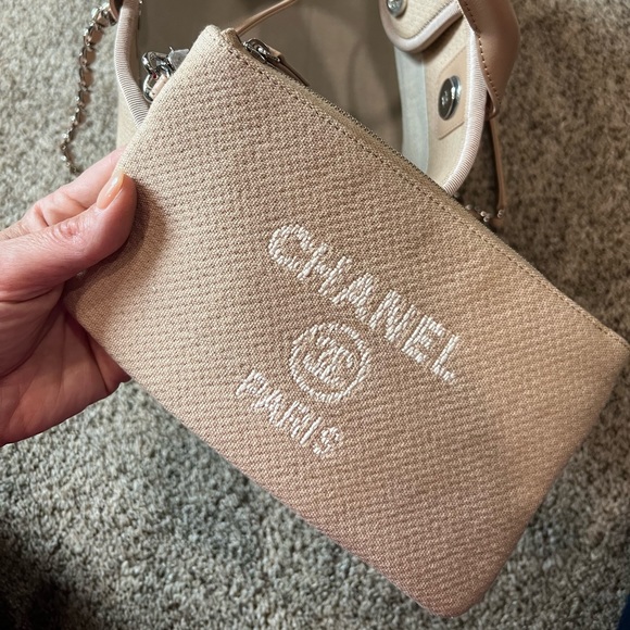 Authentic CHANEL Deaville Tote - Picture 3 of 5